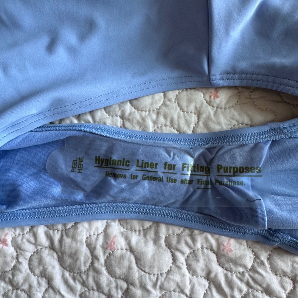 Old Navy NWT One Piece Bathing Suit with Zip, scoop back, L . Sporty and Sexy! - Picture 6 of 13